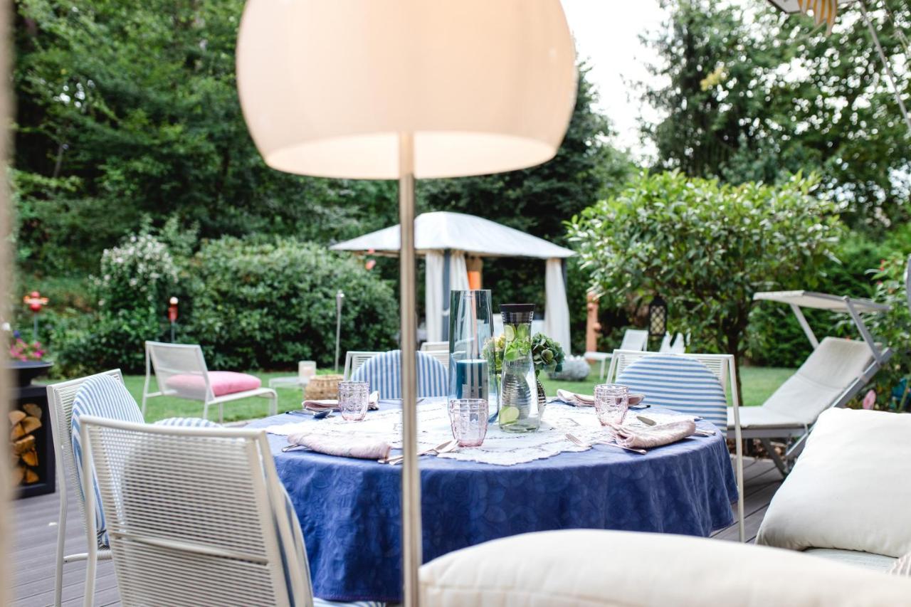Modernes Und Gemuetliches Designerzimmer Karlsbad Ngoại thất bức ảnh